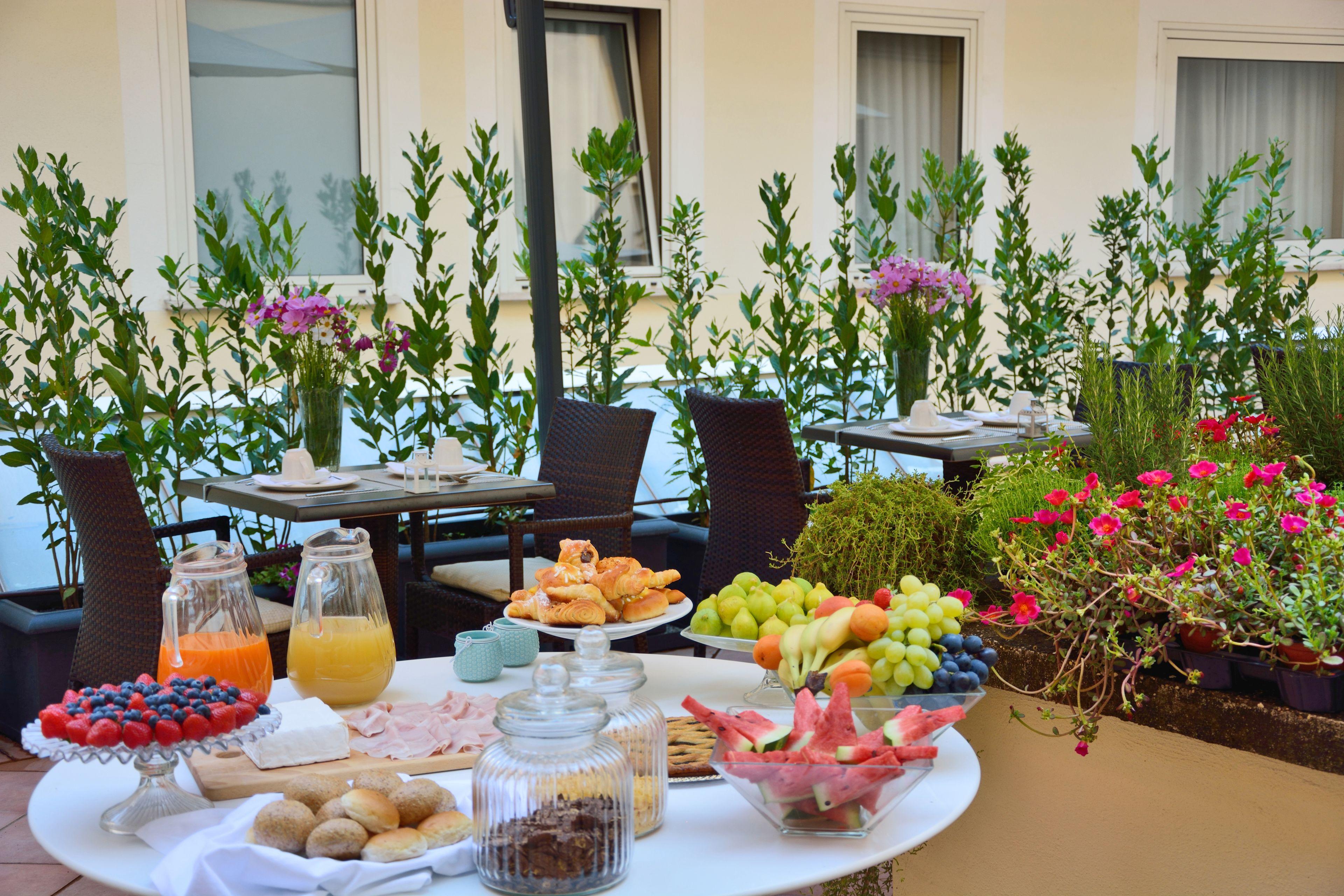 Lh Hotel Lloyd Roma — Photos 3